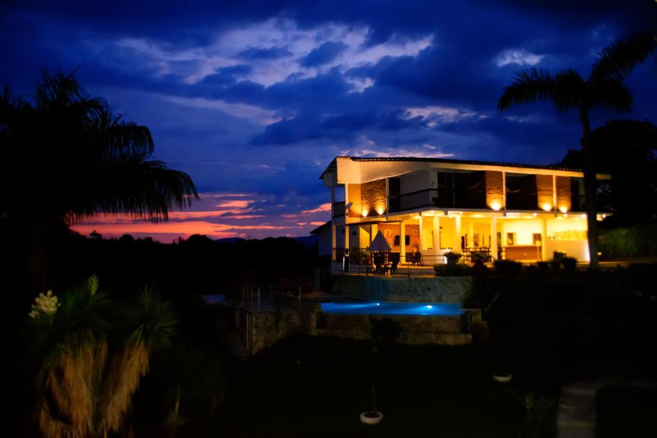 Finca Hotel Loma Verde キンバヤ エクステリア 写真