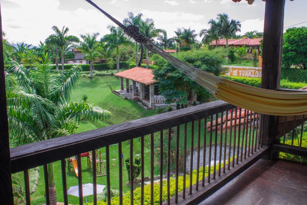 Finca Hotel Loma Verde キンバヤ エクステリア 写真